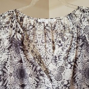 Violet & Claire Tops - Violet + Claire Patterned 3/4 Sleeve Blouse L Violet & Claire Tops - Violet + Claire Patterned 3/4 Sleeve Blouse L